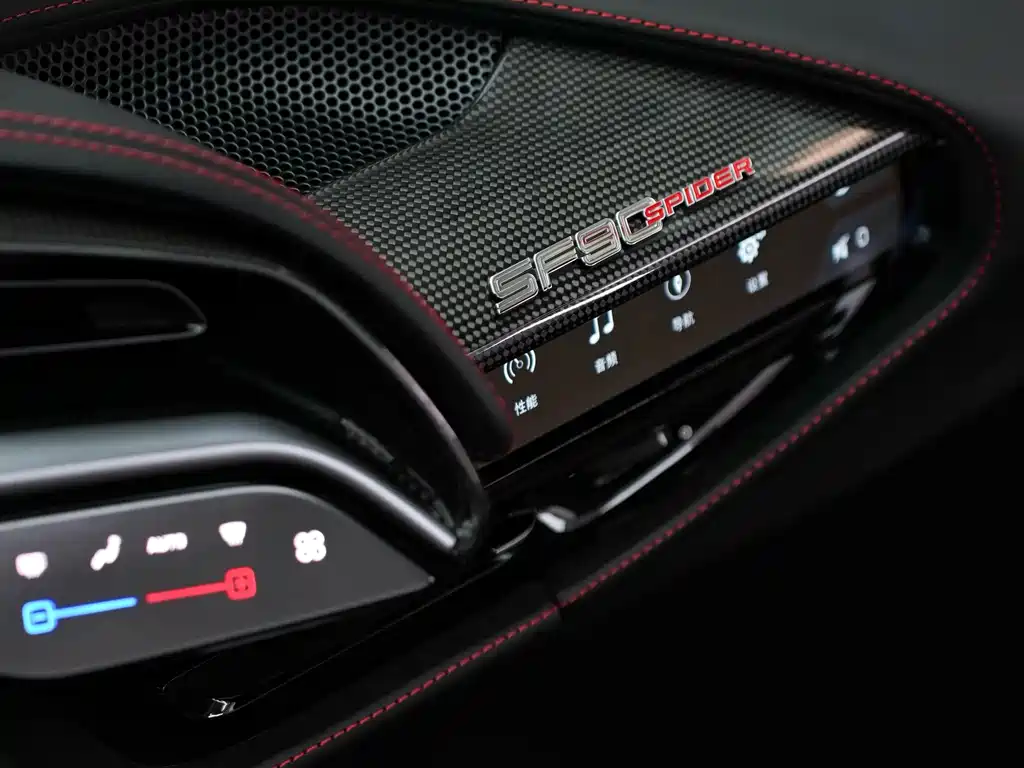 Ferrari SF90 — миниатюра 4