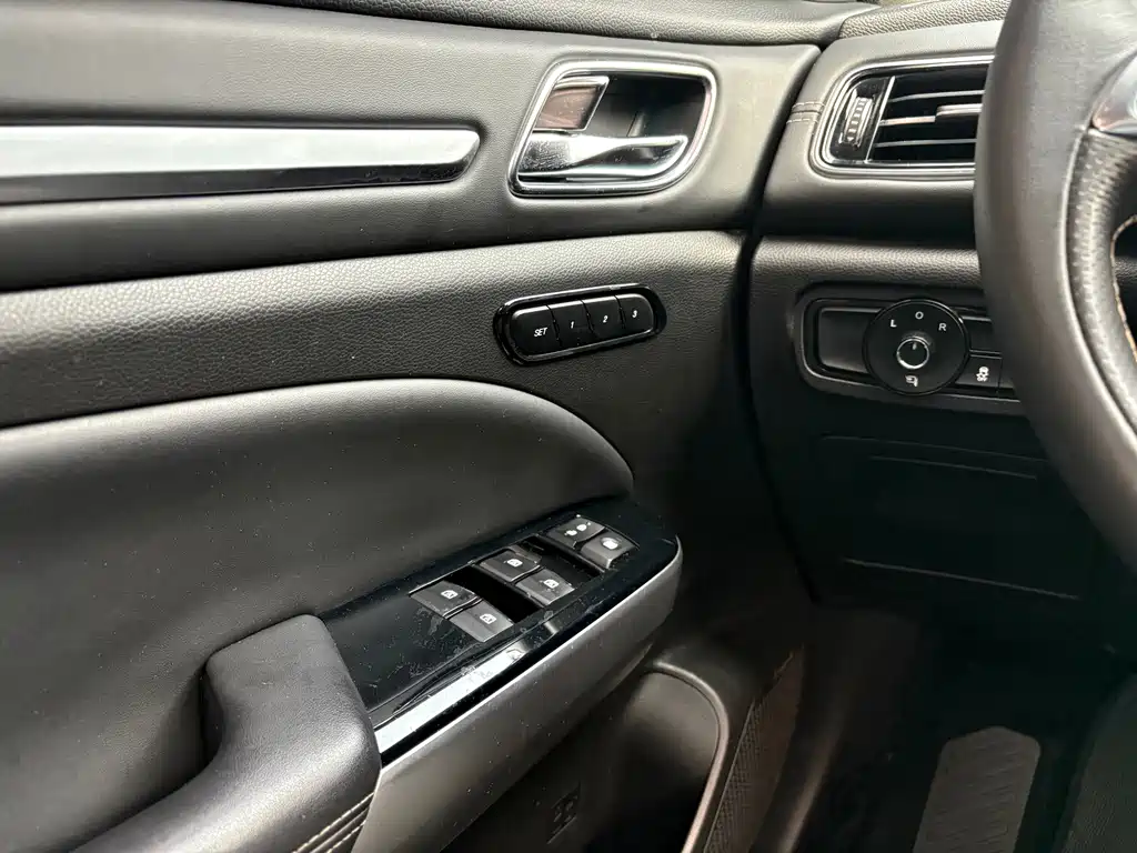 GAC Motor Trumpchi GS8 — миниатюра 12