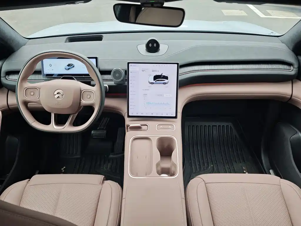 NIO EC6 — миниатюра 13
