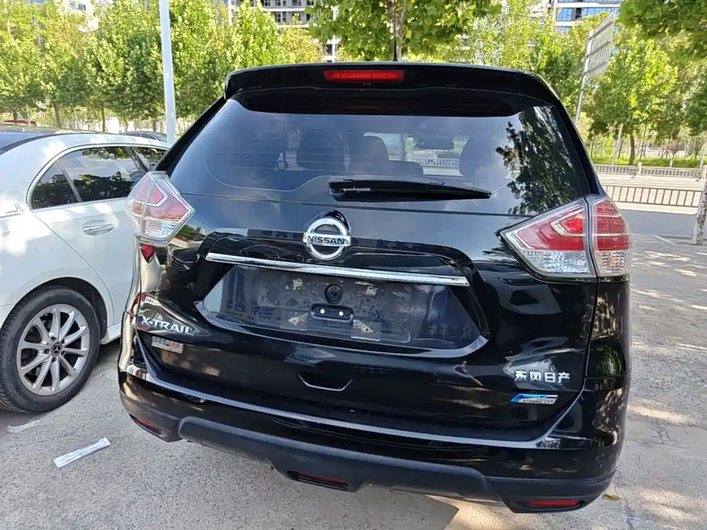 Nissan X-Trail — миниатюра 6