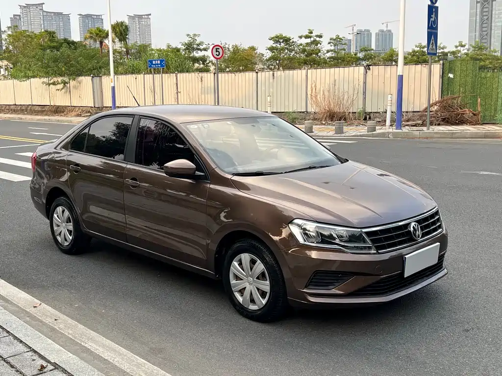 Volkswagen Jetta — миниатюра 3