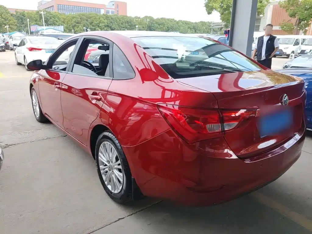 Buick Excelle — миниатюра 5