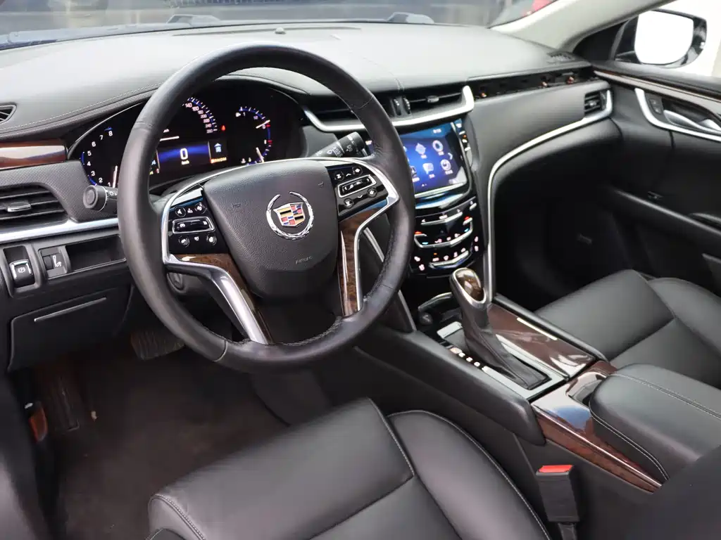 Cadillac XTS — миниатюра 6