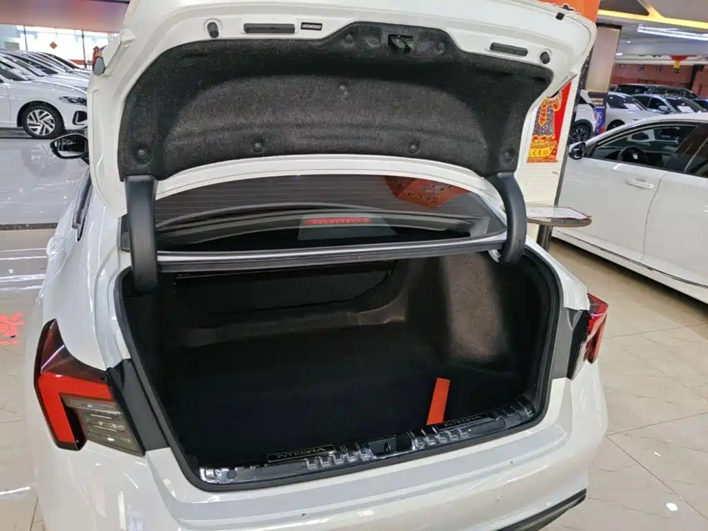 Honda Integra — миниатюра 19