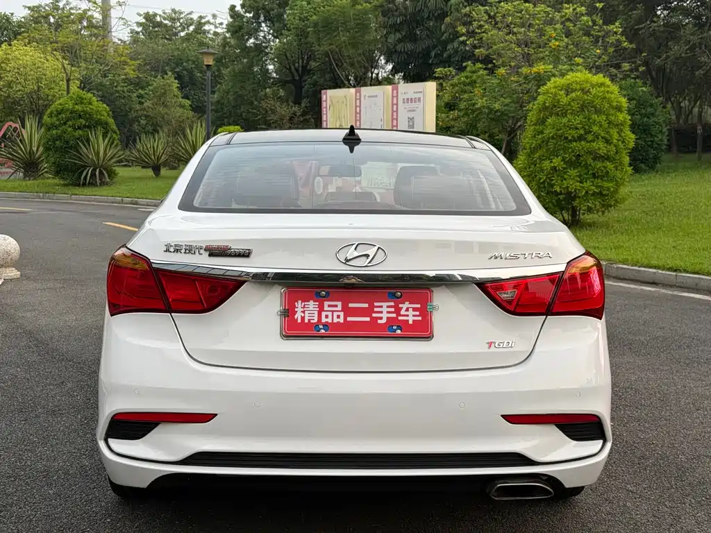 Hyundai Mistra — миниатюра 6