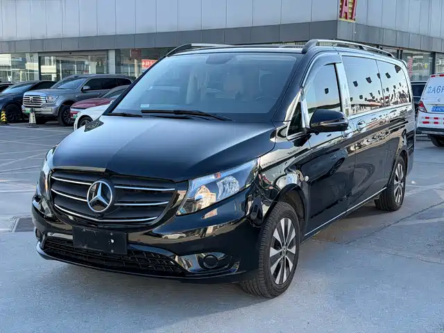 MERCEDES-BENZ VITO 2023