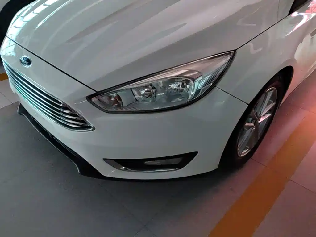 Ford Focus — миниатюра 24
