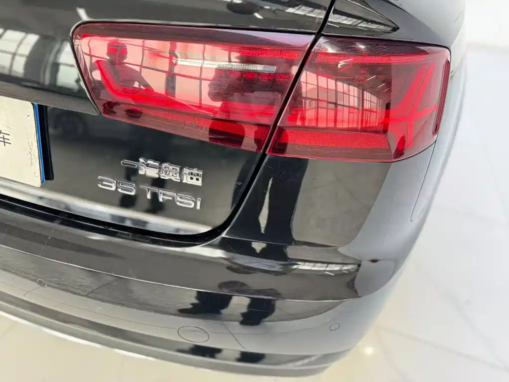 Audi A6L — миниатюра 10