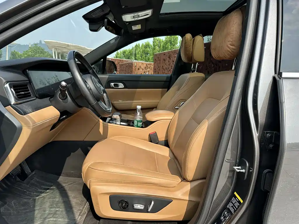 Li Auto ONE 2021 6 мест