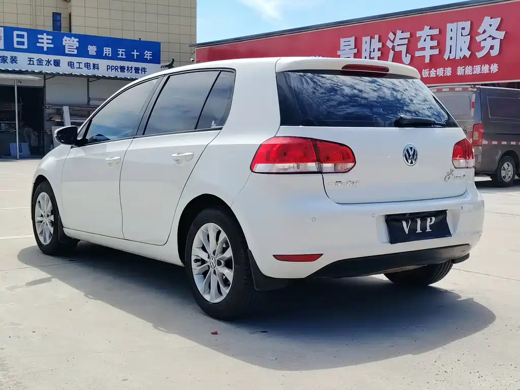 Volkswagen Golf — миниатюра 5