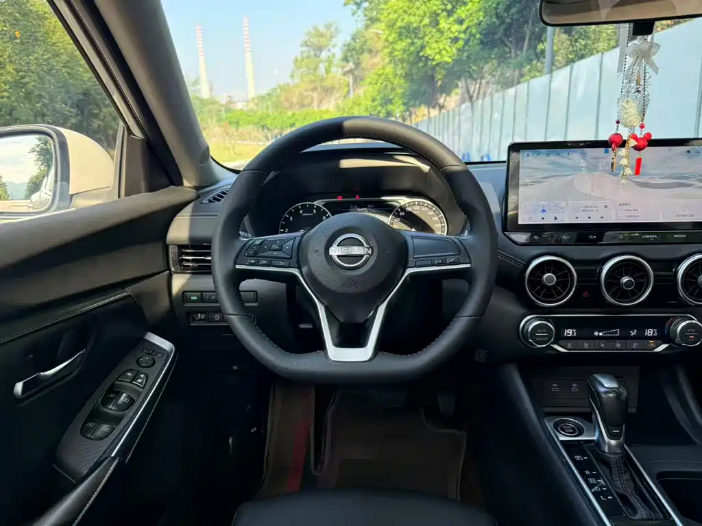 Nissan Sylphy — миниатюра 5