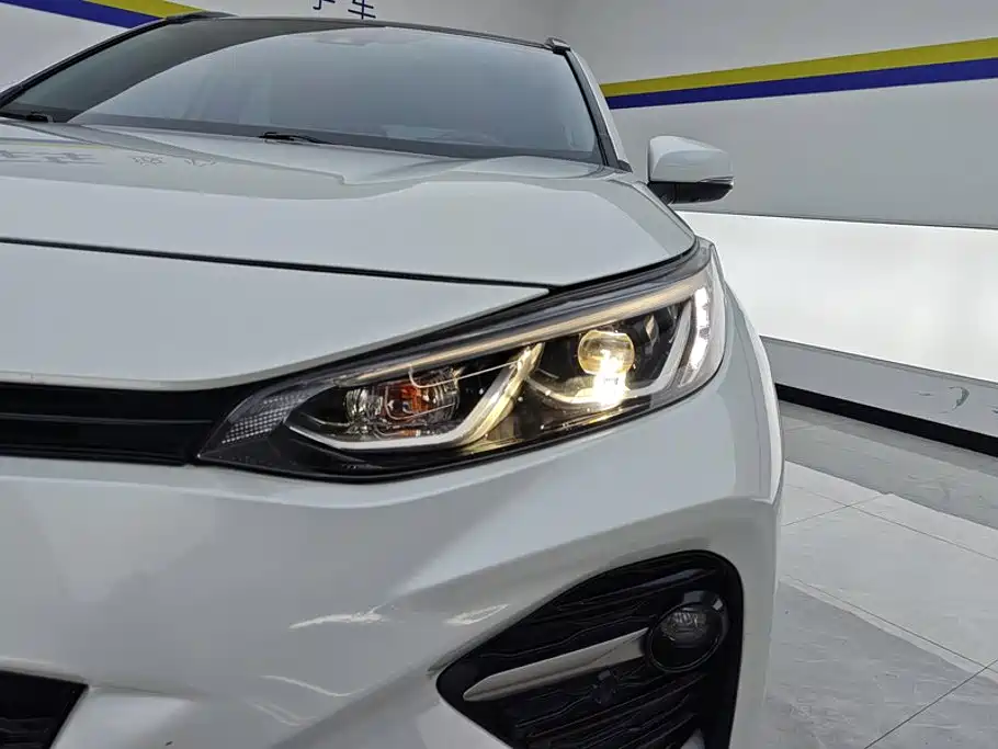 Toyota Wildlander — миниатюра 5