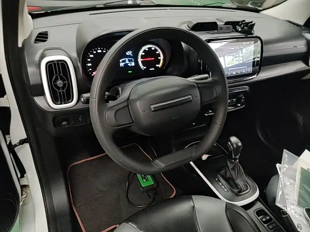 Roewe Clever — миниатюра 11