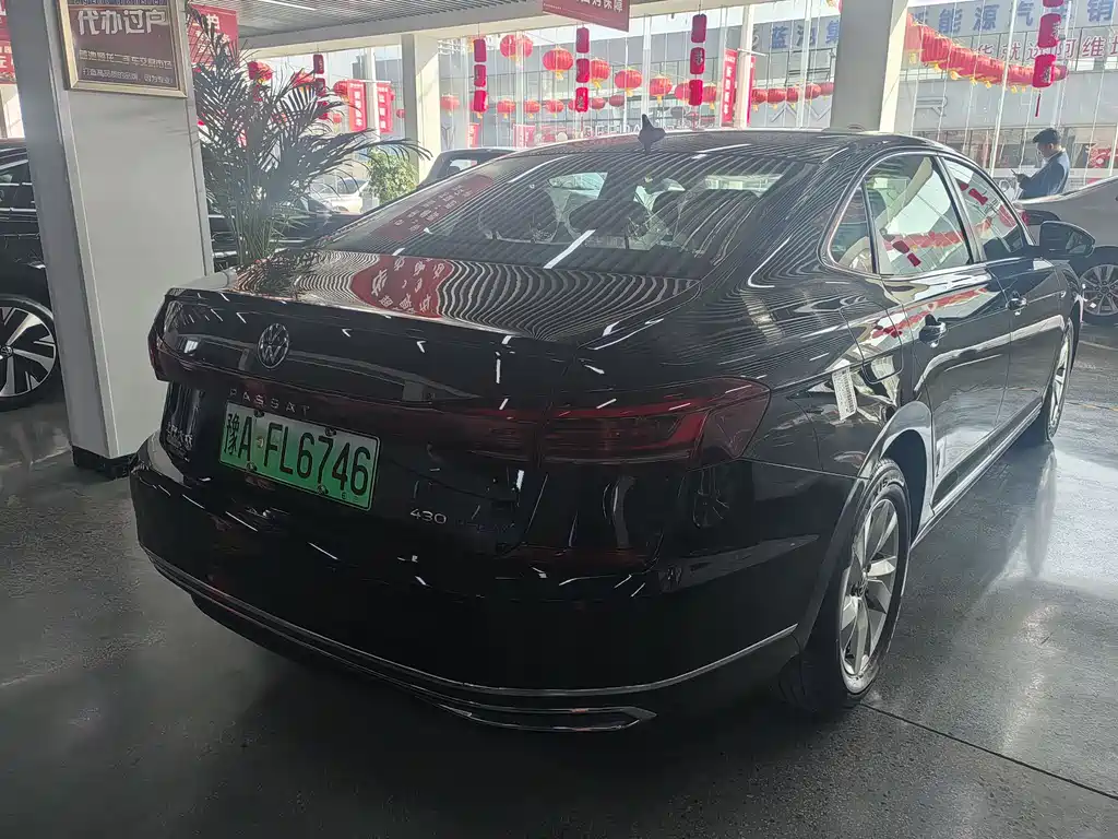 VOLKSWAGEN PASSAT NEW ENERGY