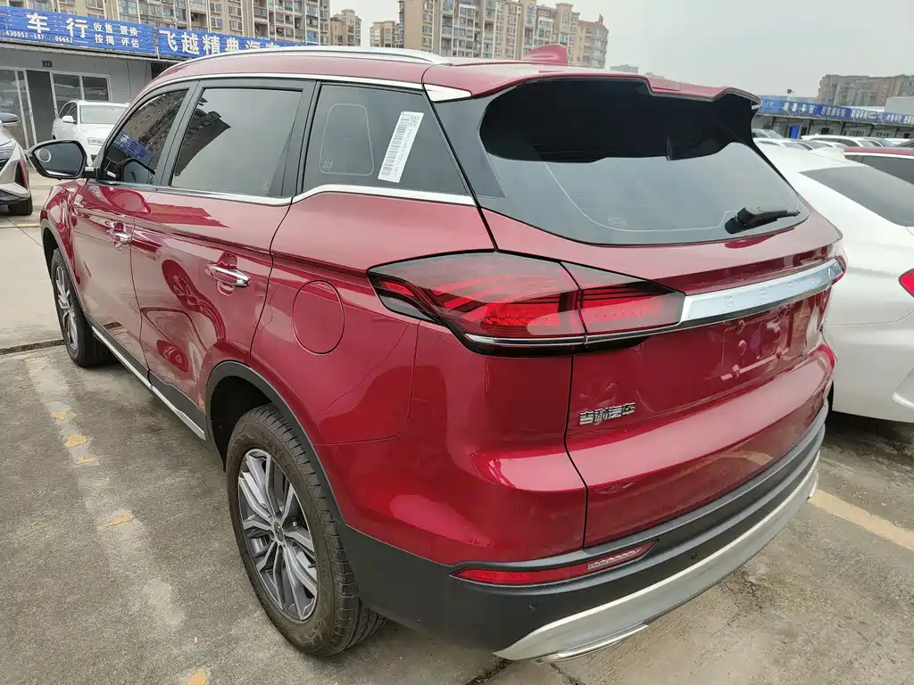 Geely Boyue — миниатюра 14