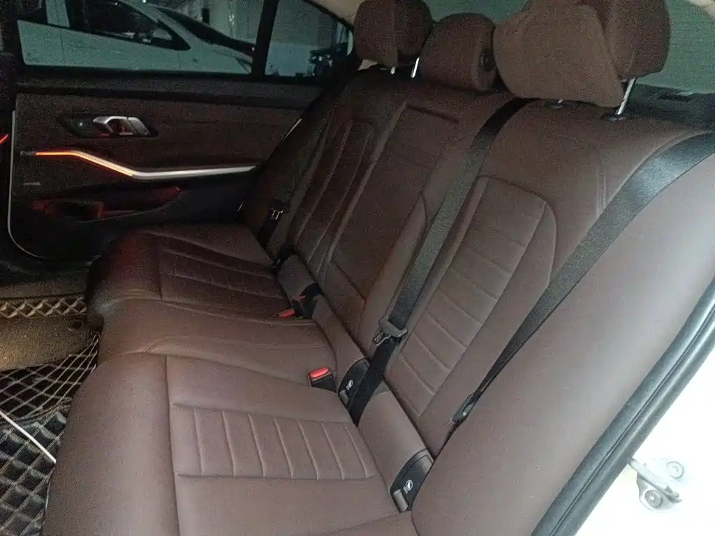 BMW 3 Series — миниатюра 15