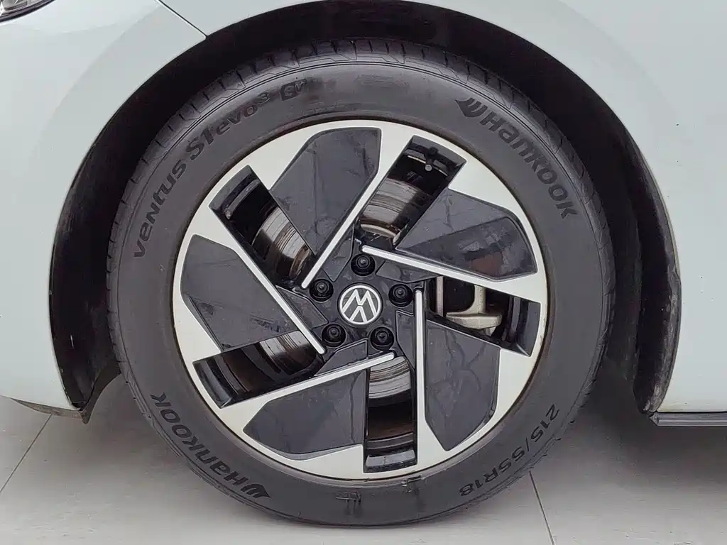Volkswagen ID.3 — миниатюра 7