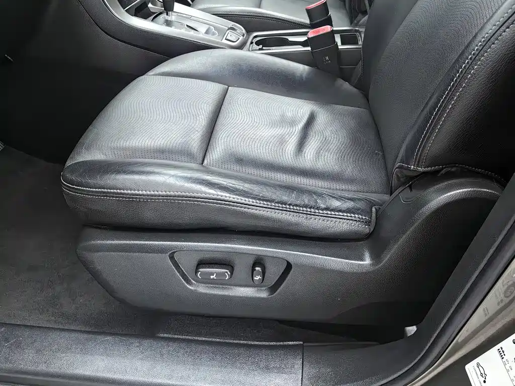 Chevrolet Captiva — миниатюра 20
