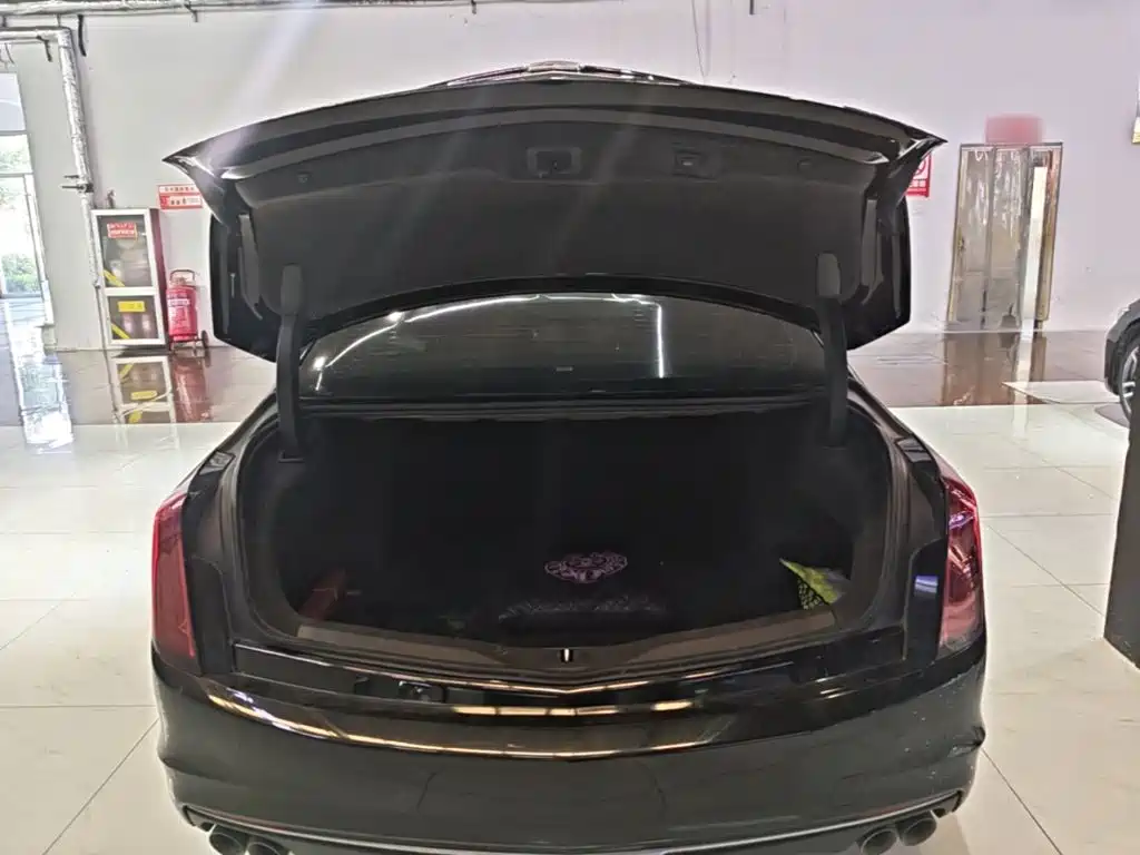 Cadillac CT6 — миниатюра 19