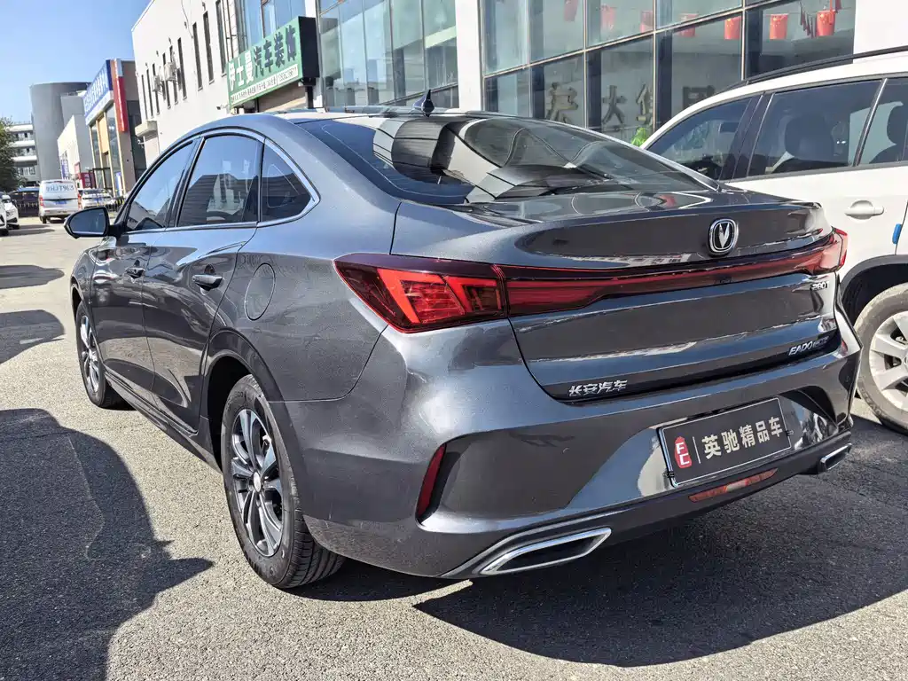Changan Eado — миниатюра 6