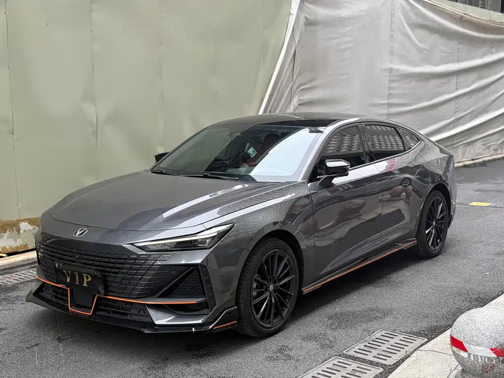 Changan UNI-V