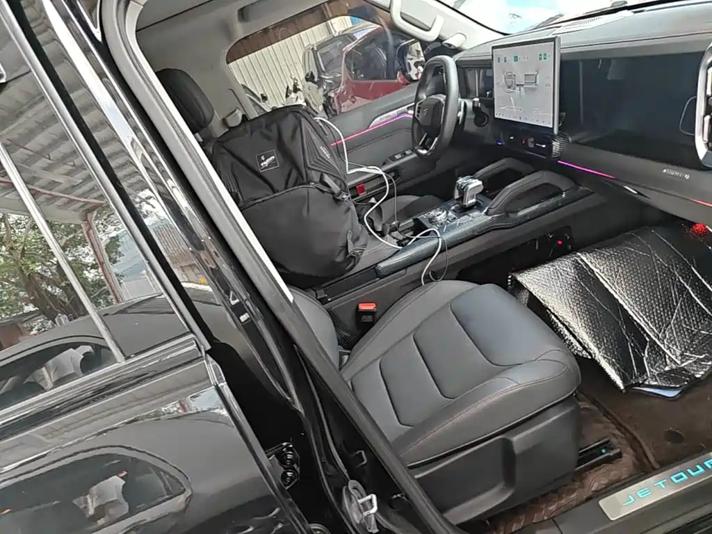 Jetour Traveller — миниатюра 25