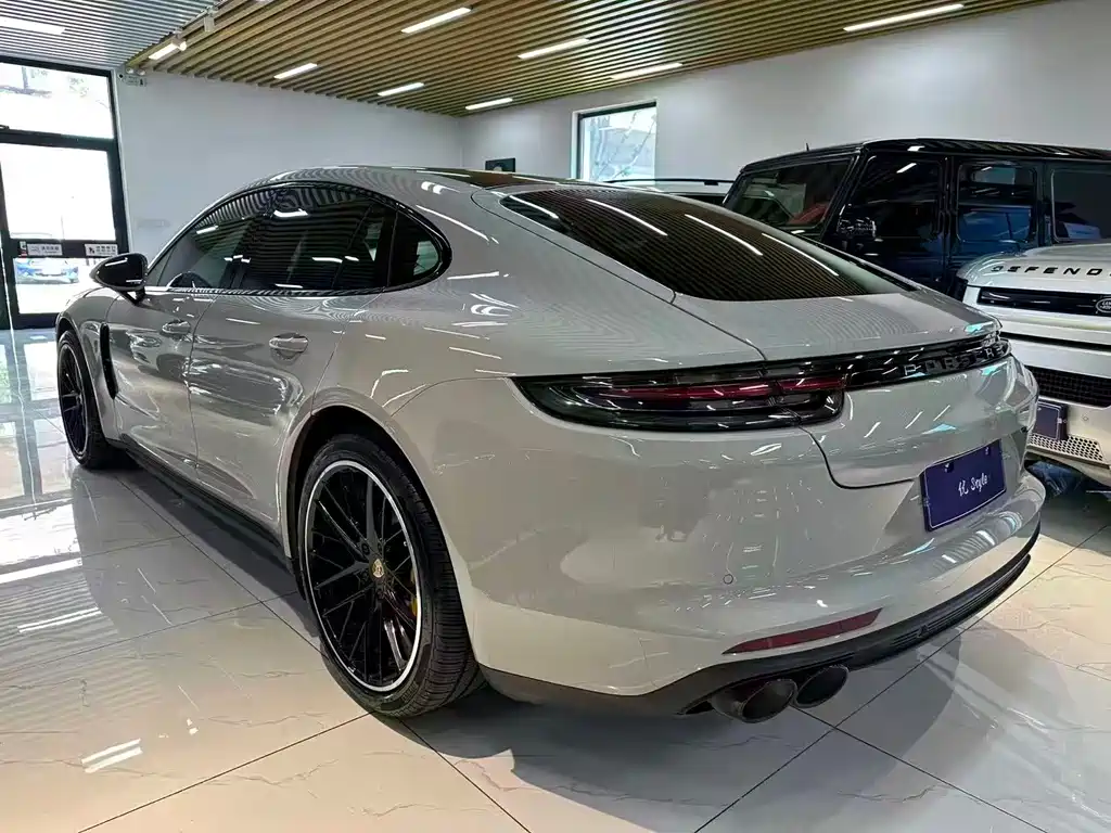 Porsche Panamera — миниатюра 5