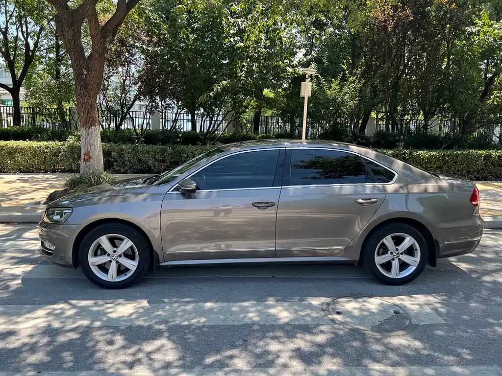Volkswagen Passat — миниатюра 4