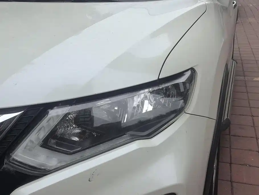 Nissan X-Trail — миниатюра 5