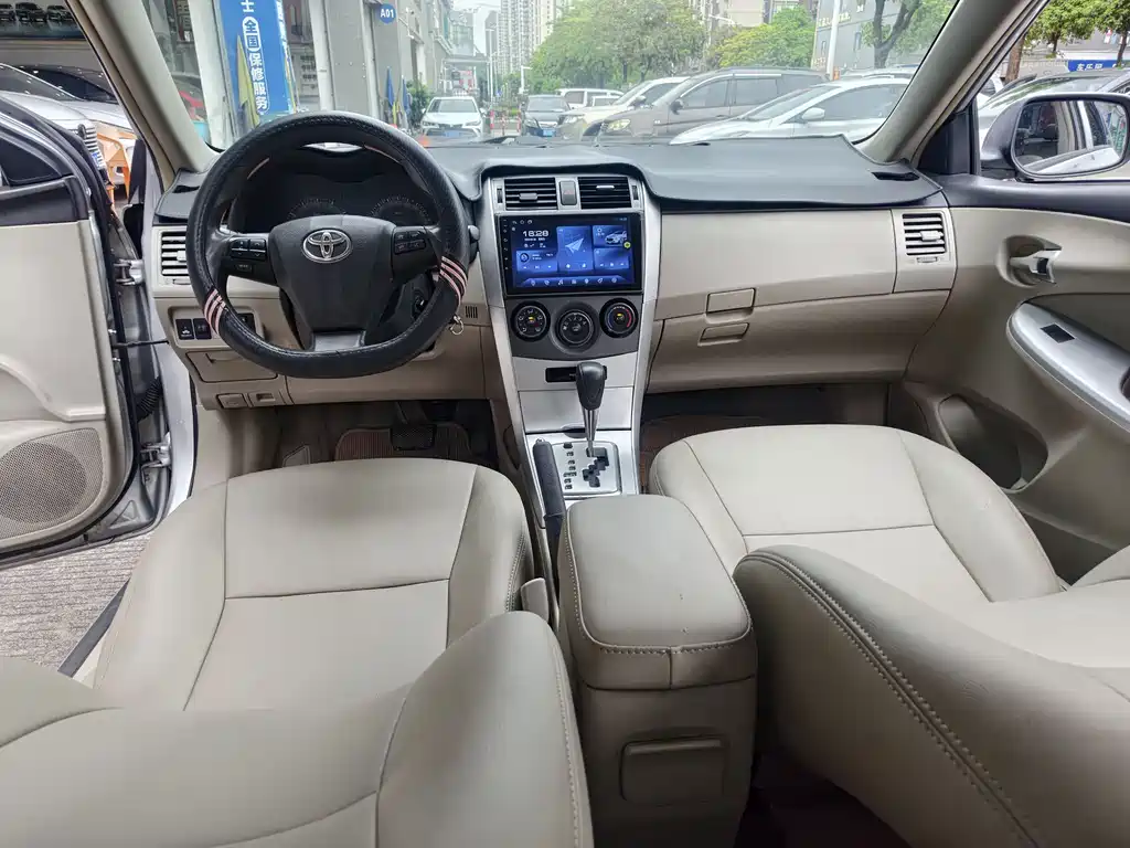 Toyota Corolla 2011 1.6L AT GL