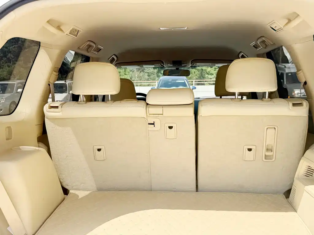 Toyota Prado (Import) — миниатюра 12