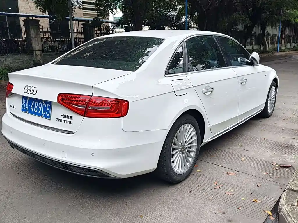 Audi A4L — миниатюра 9