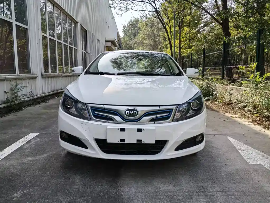 BYD e5 — миниатюра 3