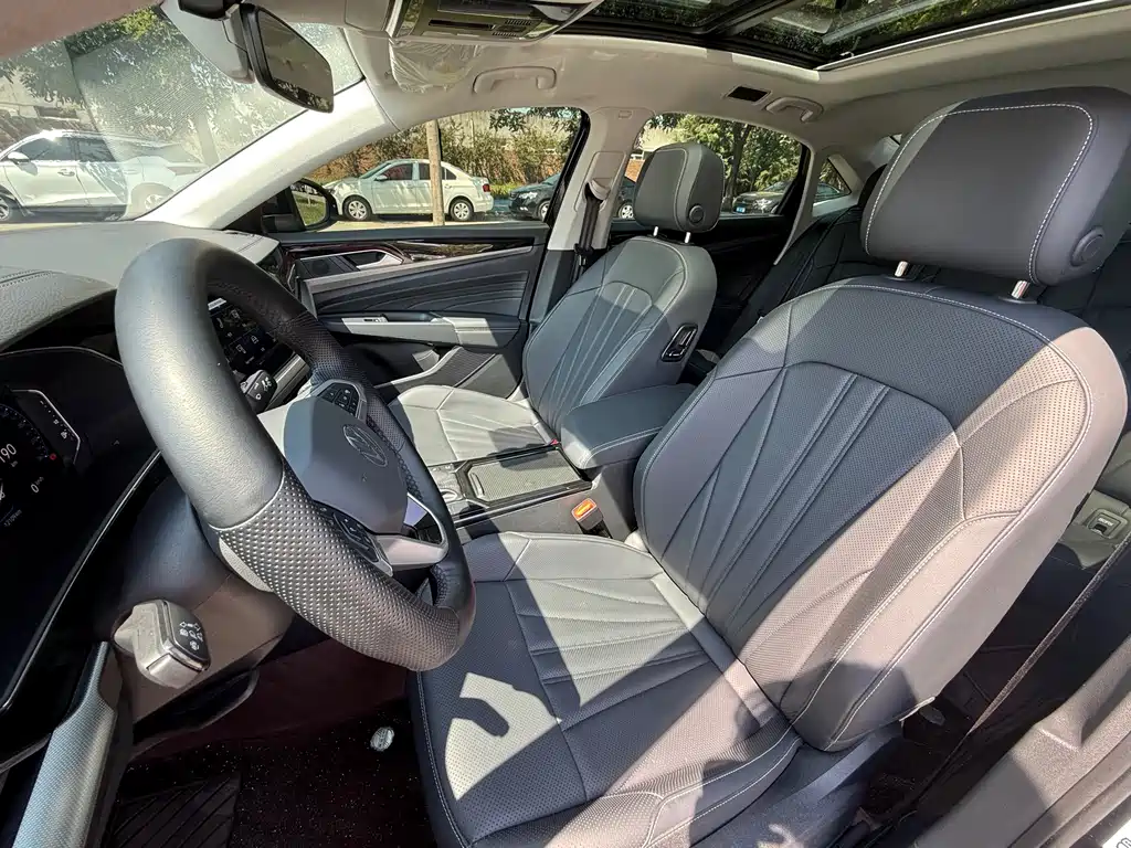 Volkswagen Passat — миниатюра 11