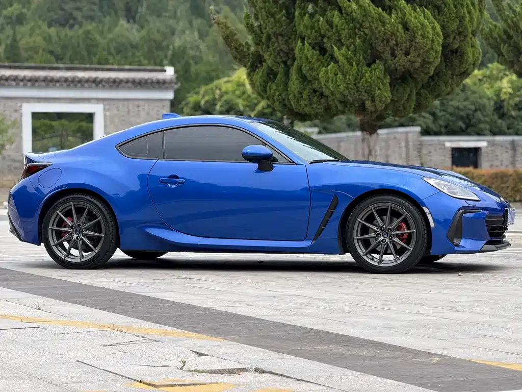 Subaru BRZ 2022 2.4L MT