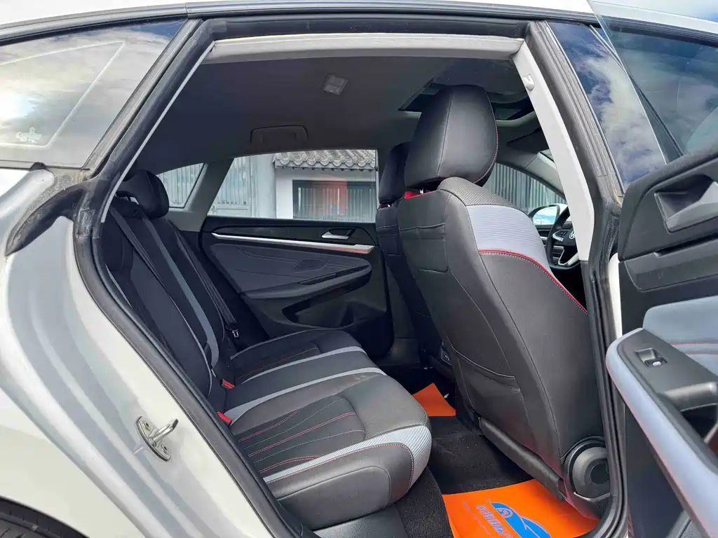 Volkswagen Lamando — миниатюра 9