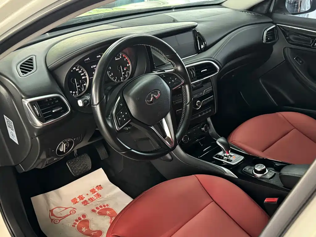 Infiniti QX30 — миниатюра 4