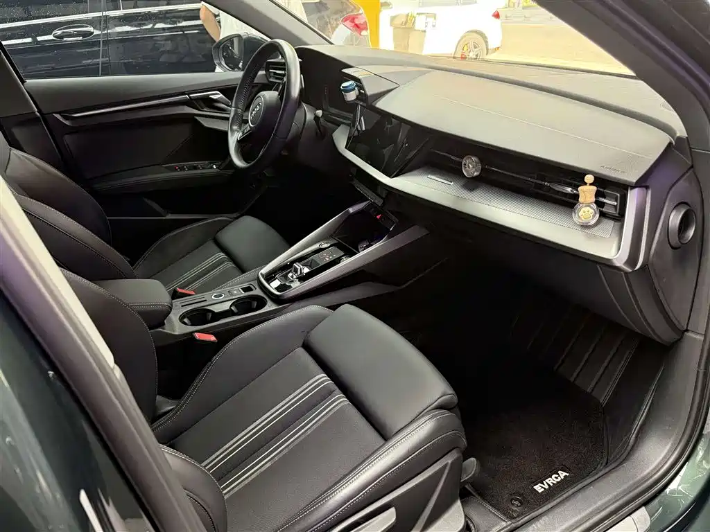 Audi A3 — миниатюра 12