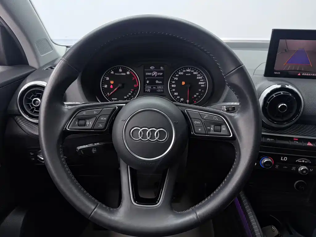 Audi Q2L — миниатюра 7