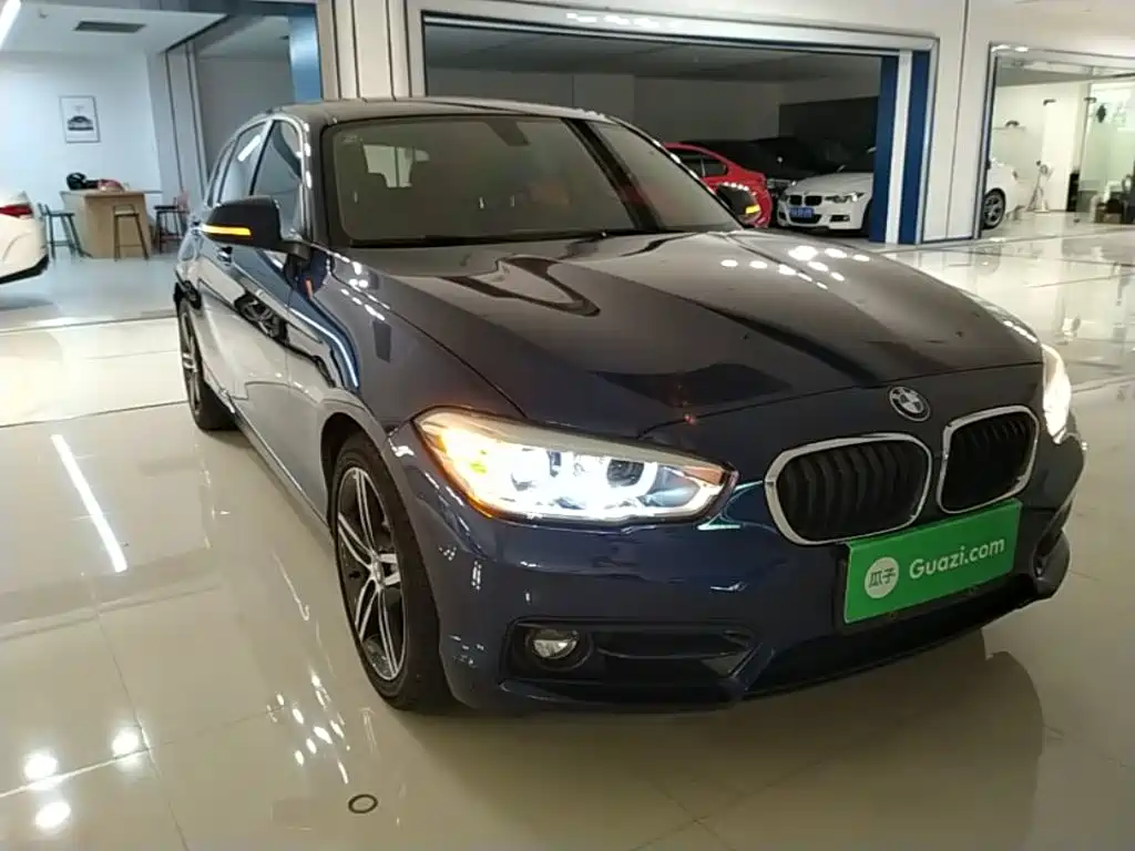 BMW 1 Series (Import) — миниатюра 4