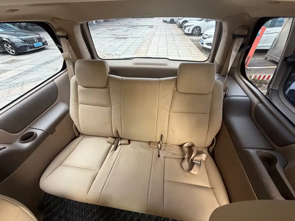 Buick GL8 — миниатюра 8