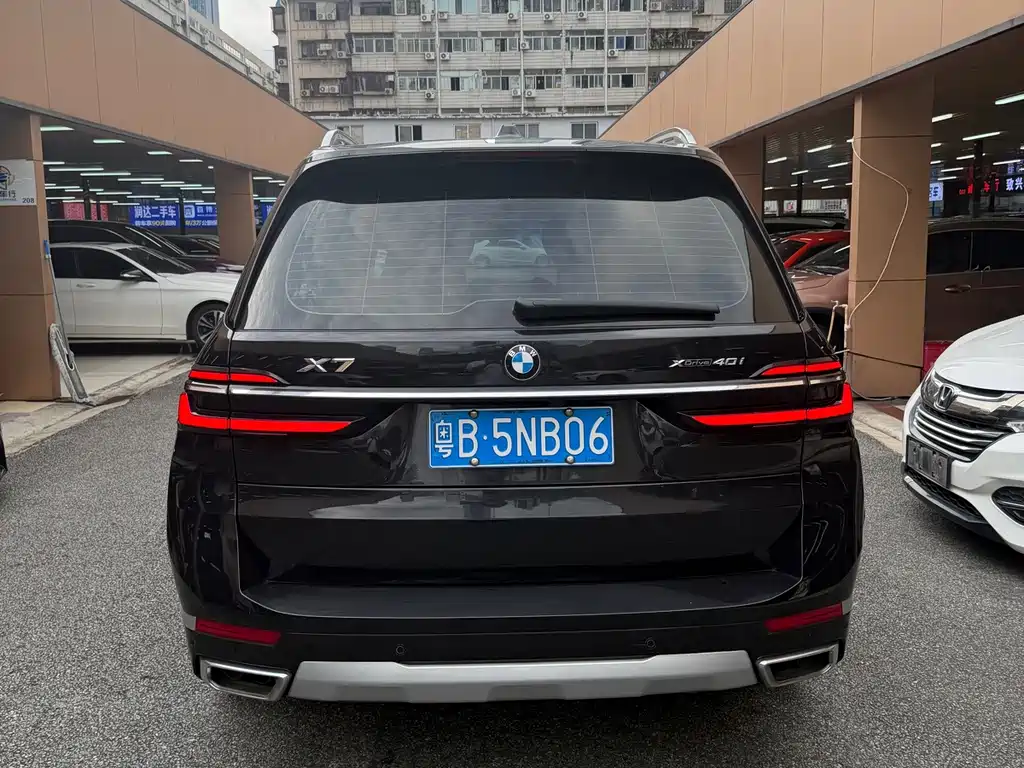 BMW X7 — миниатюра 7