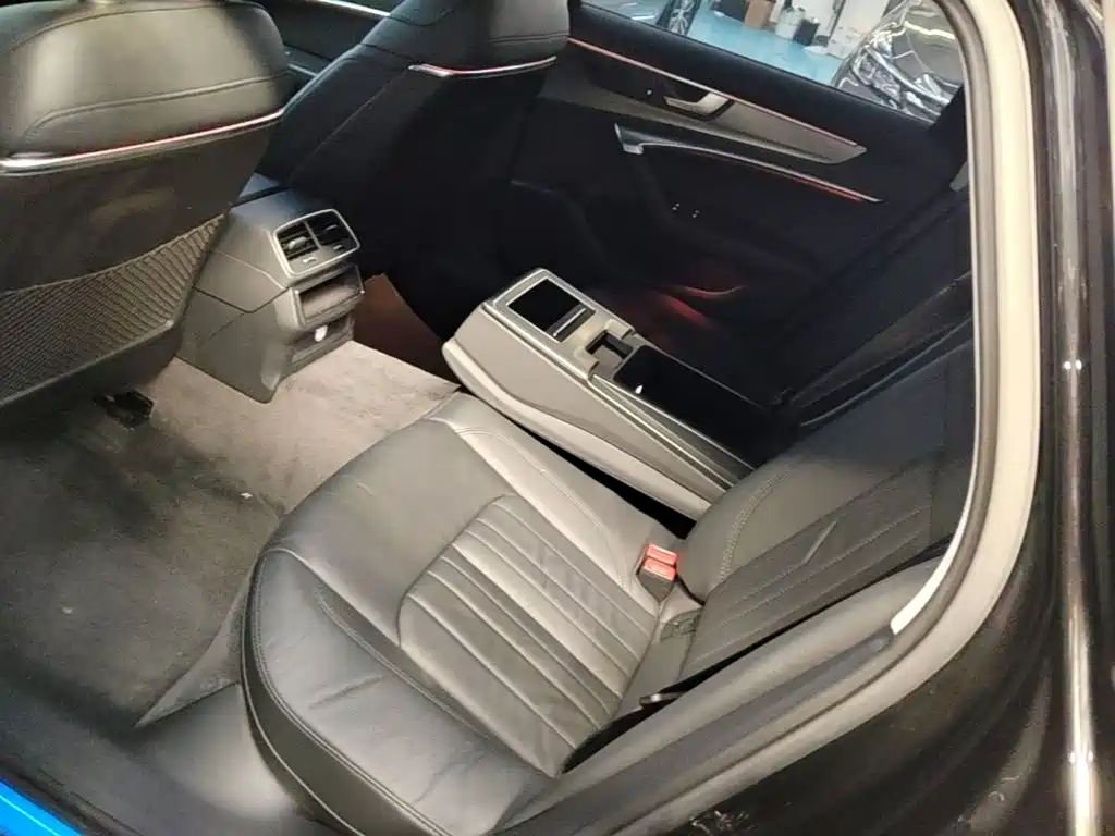 Audi A6L — миниатюра 17