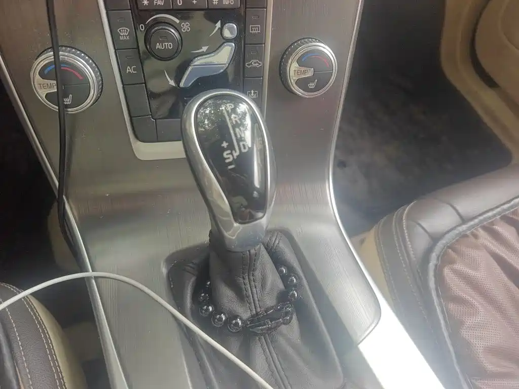 Volvo S60 — миниатюра 11