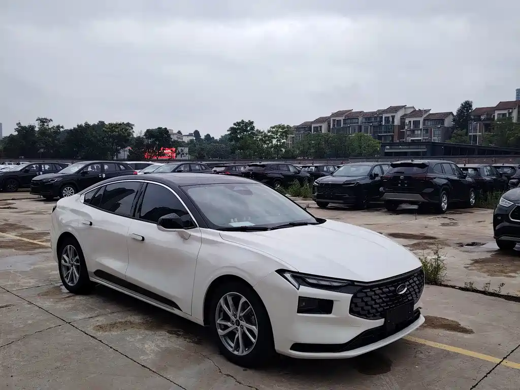 Ford Mondeo — миниатюра 3