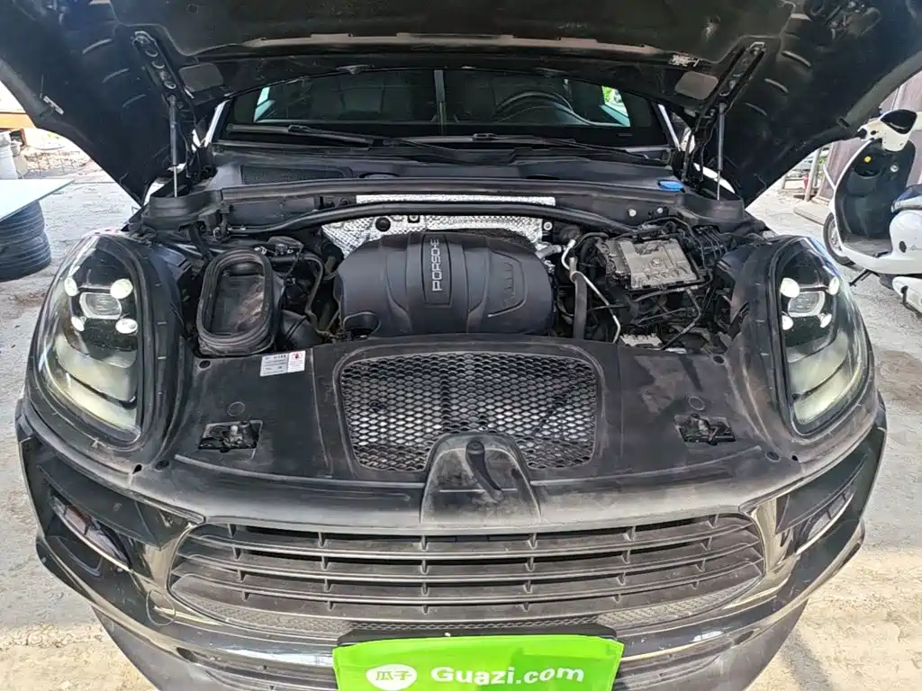 Porsche Macan — миниатюра 20