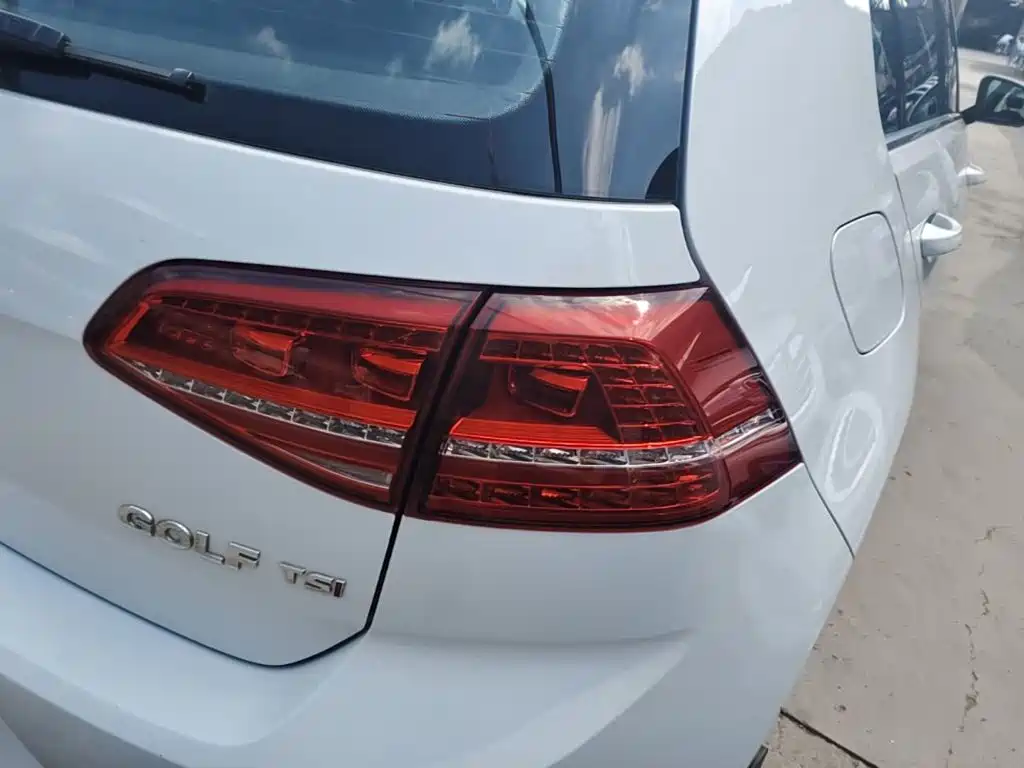 Volkswagen Golf — миниатюра 8