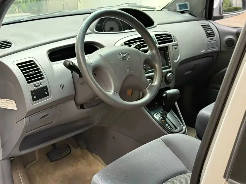 Hyundai 美佳 — миниатюра 4