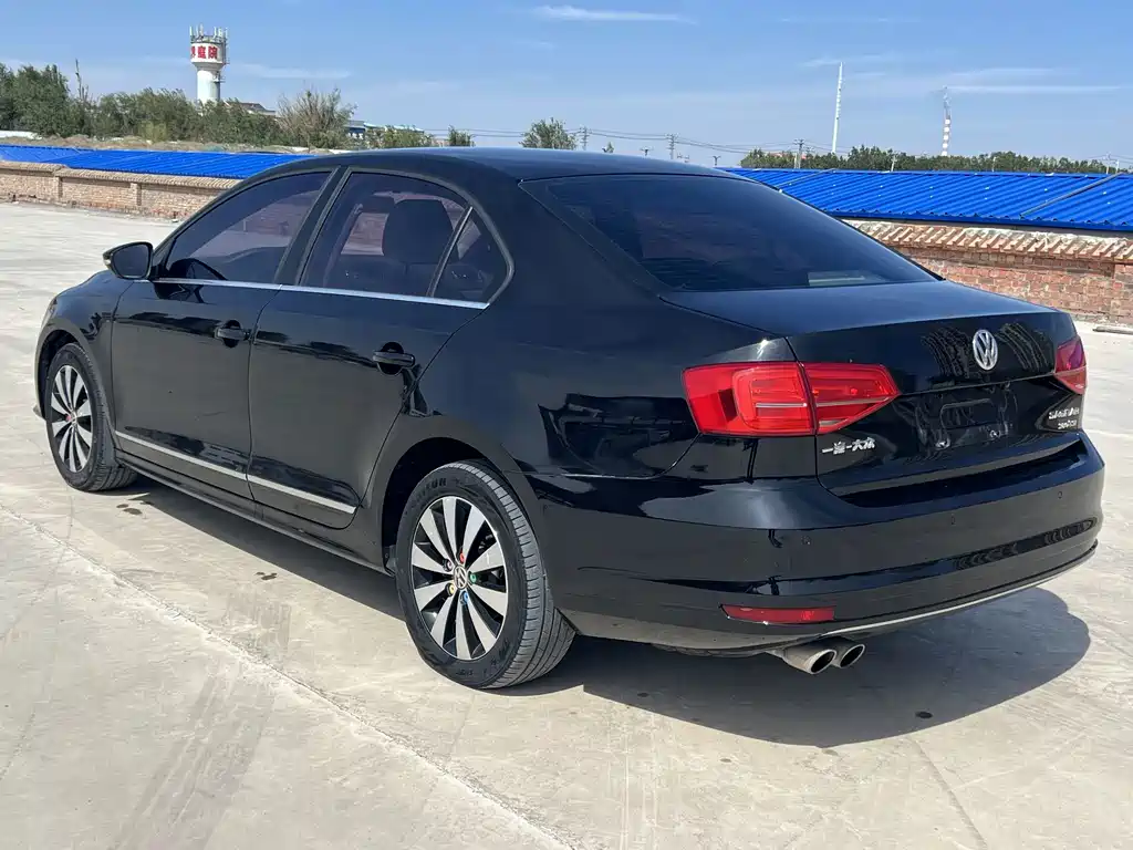 Volkswagen Sagitar — миниатюра 7