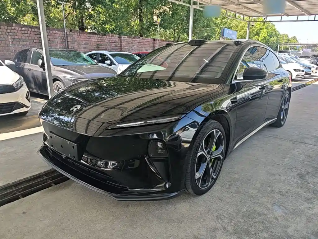 NIO ET5T